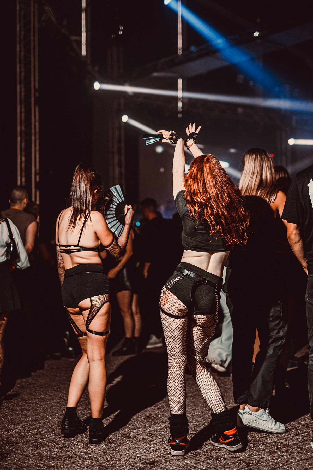 Loading... just a sec